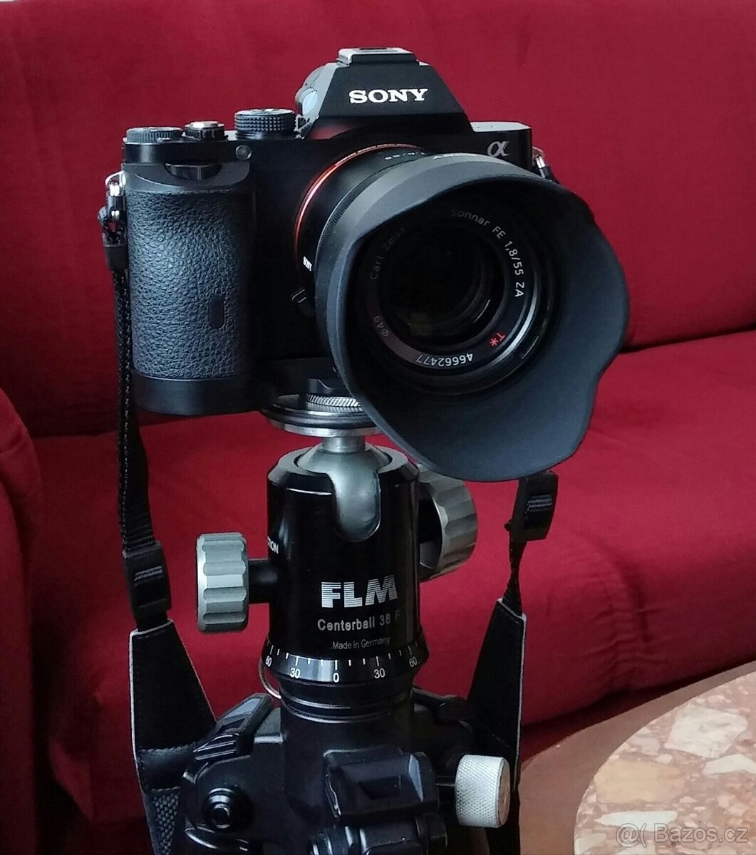 Sony Alpha 7 tělo a Zeiss 1,8/55mm - 4