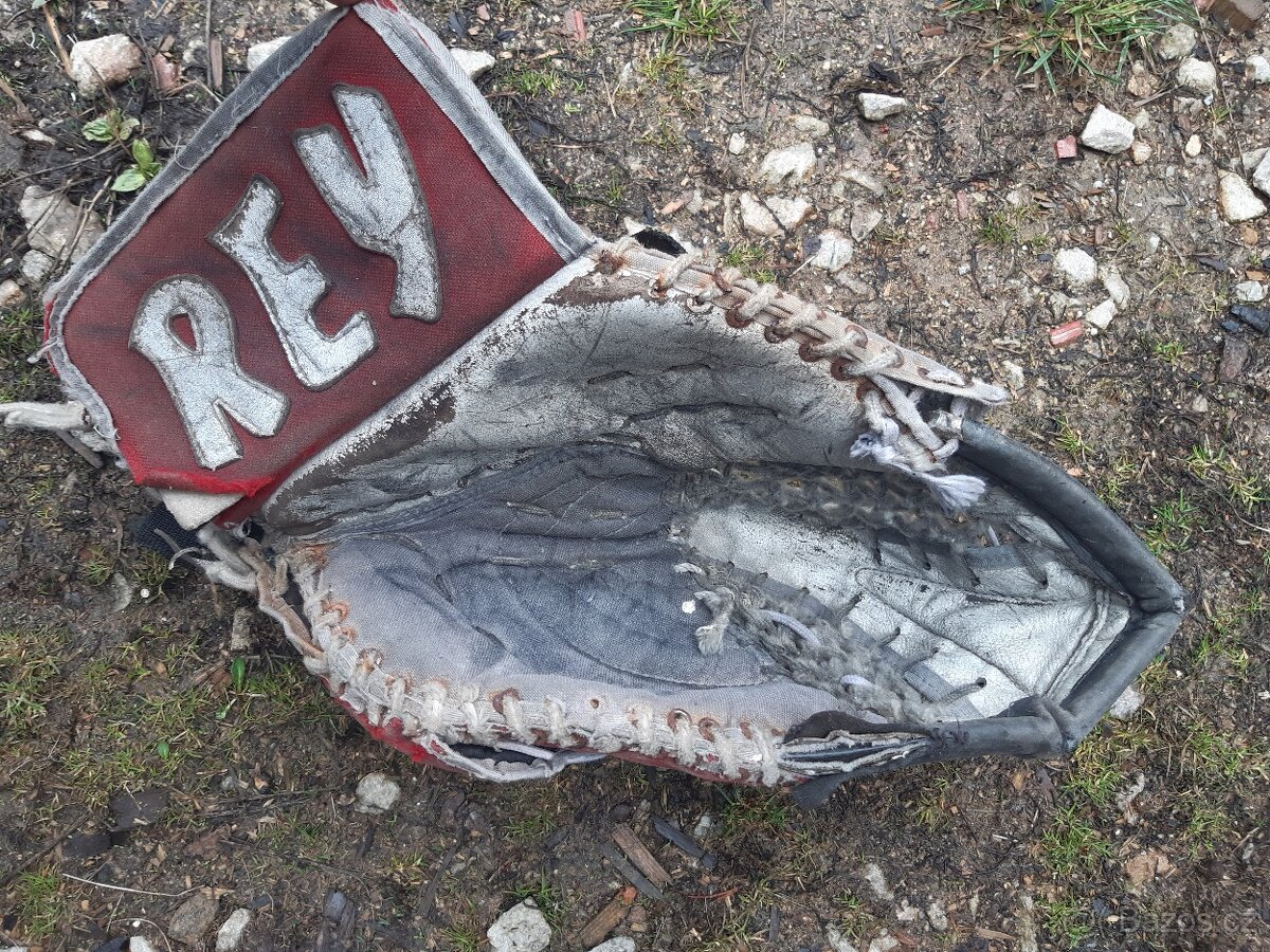 Brankářská výstroj - 4