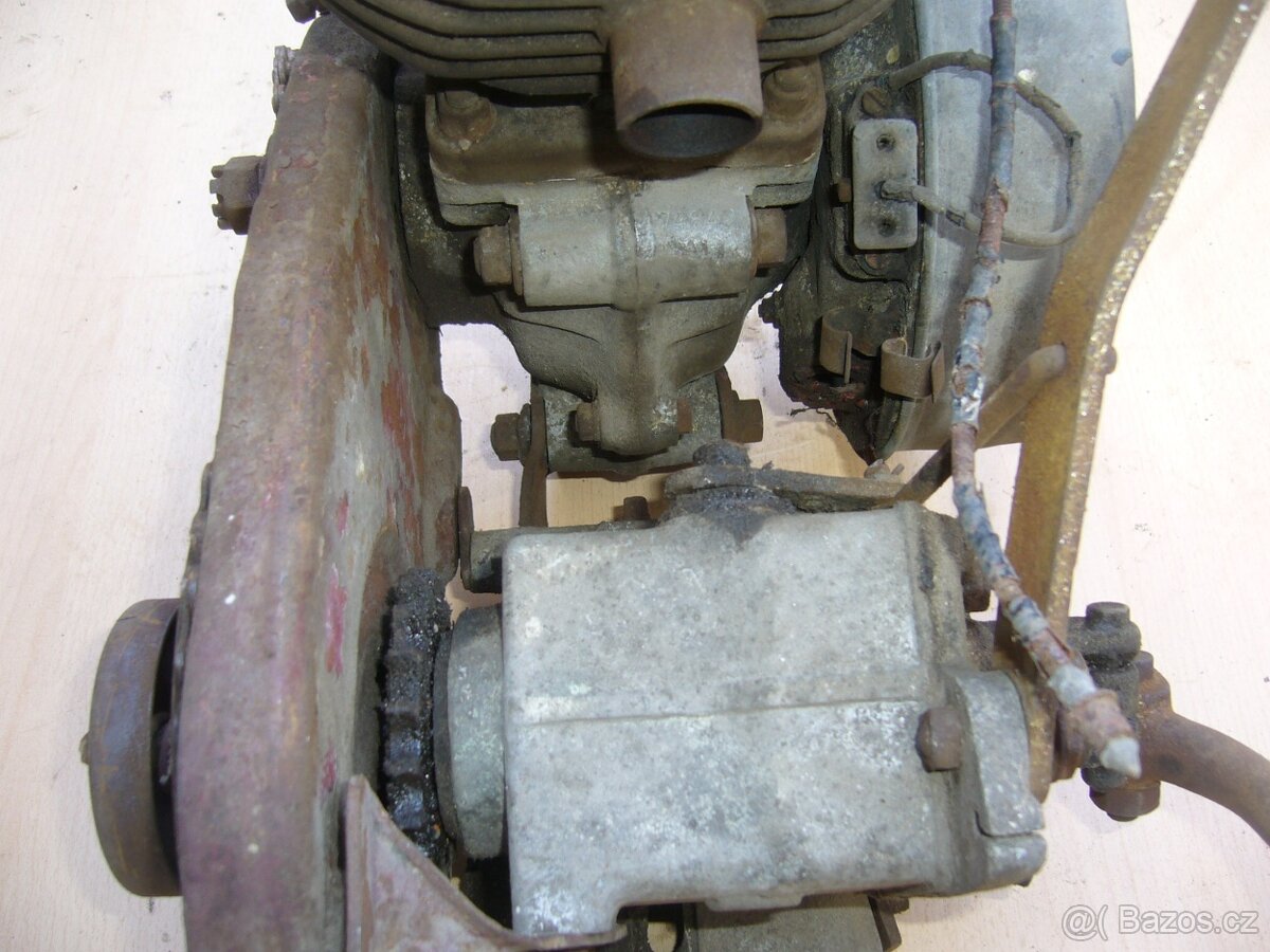 Motor Jawa 250 Special - 4