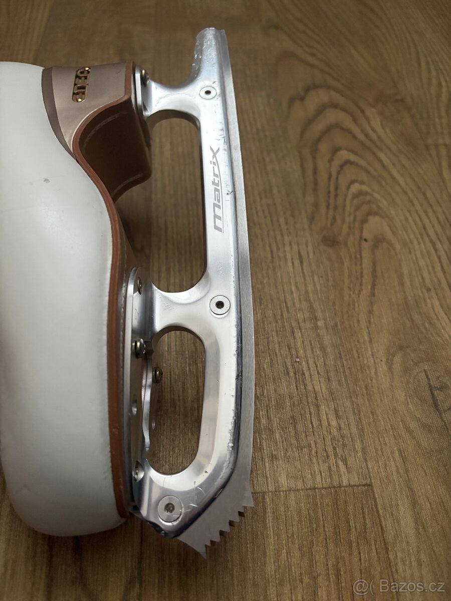 Krasobrusle Edea Overture 230, noze Matrix Legacy - 4