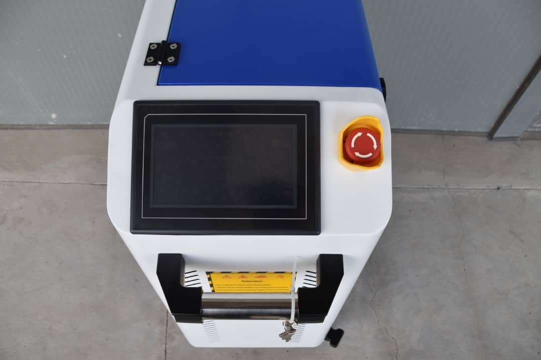 Čistící pulzní laser - 4