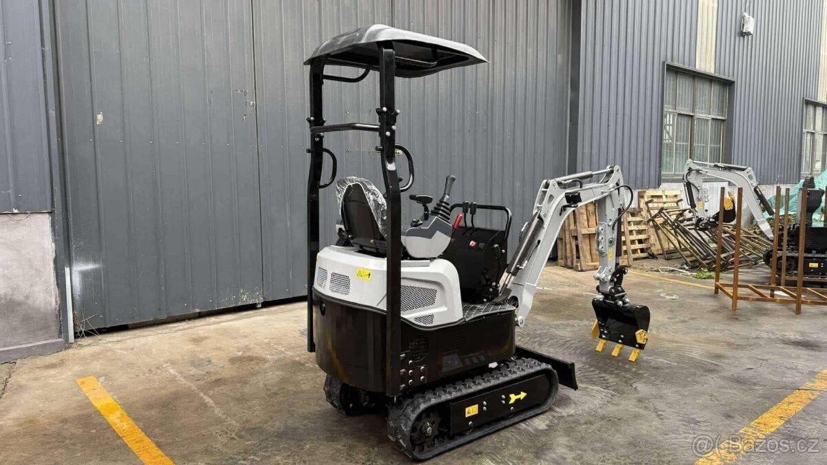 Minibagr CT10D Pro - joysticky - 4