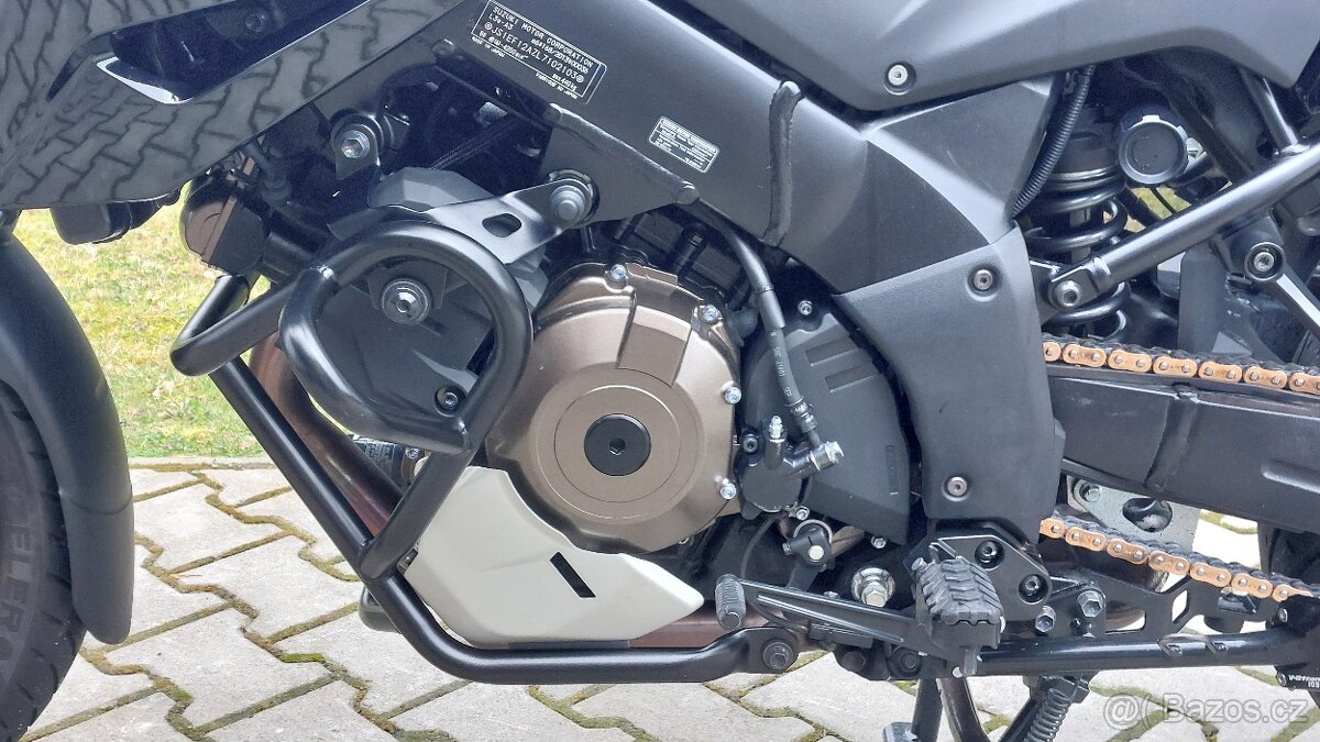Suzuki DL 1050 XT V-Strom - 1. majitel, Top stav