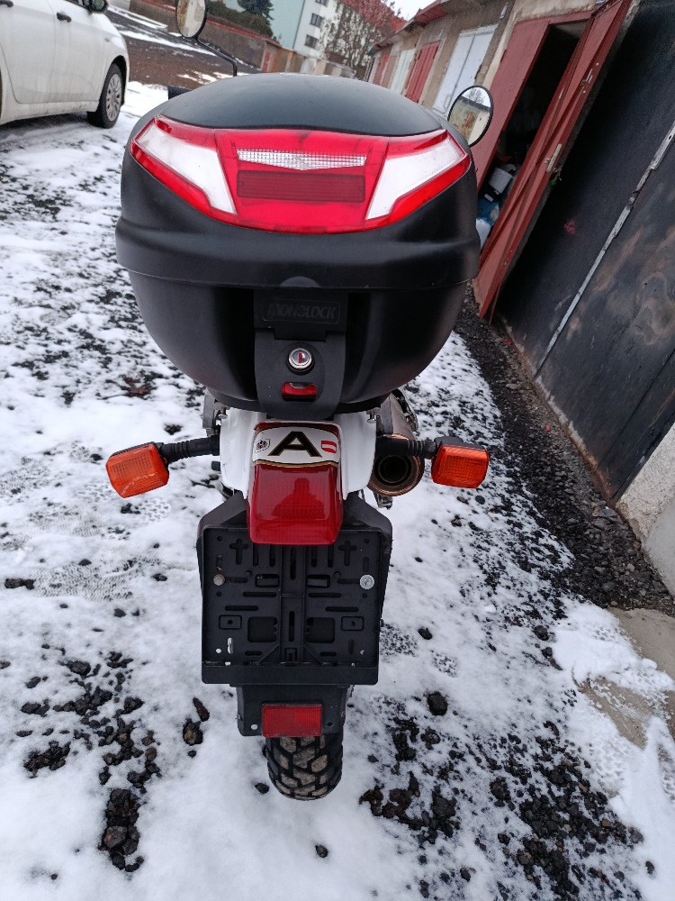 Honda NX 250 Dominátor - 4