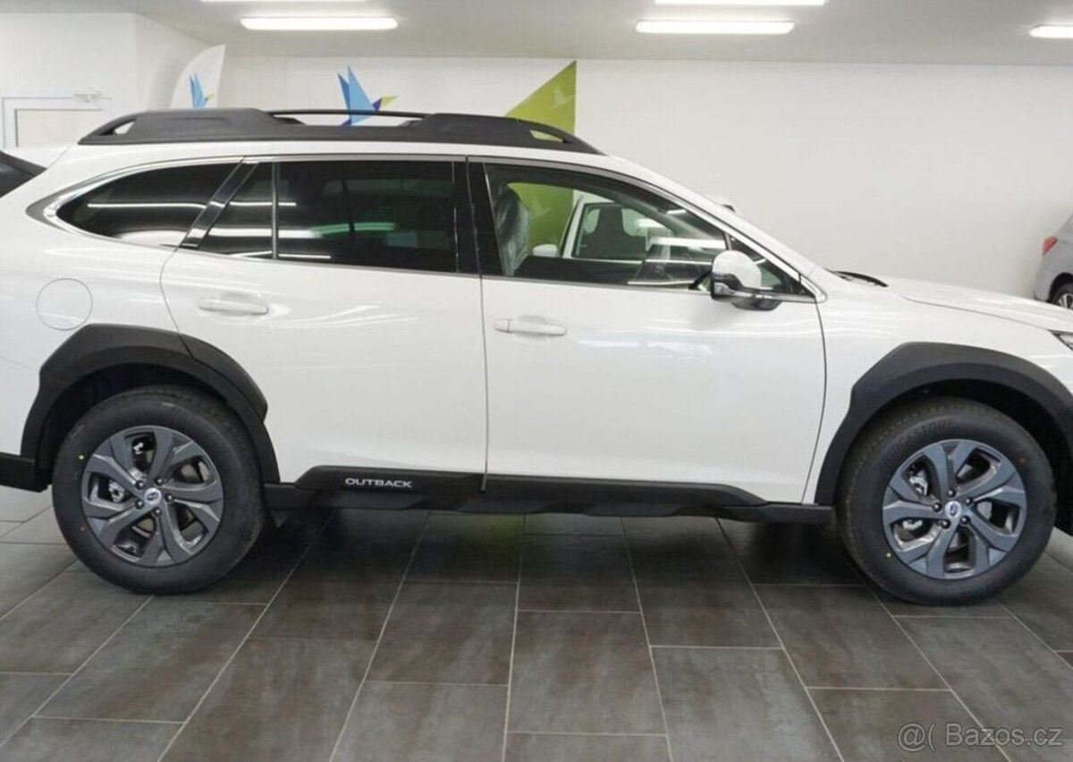 Subaru Outback 2.5 ACTIVE 2025 nové auto | Zá 124 kw - 4