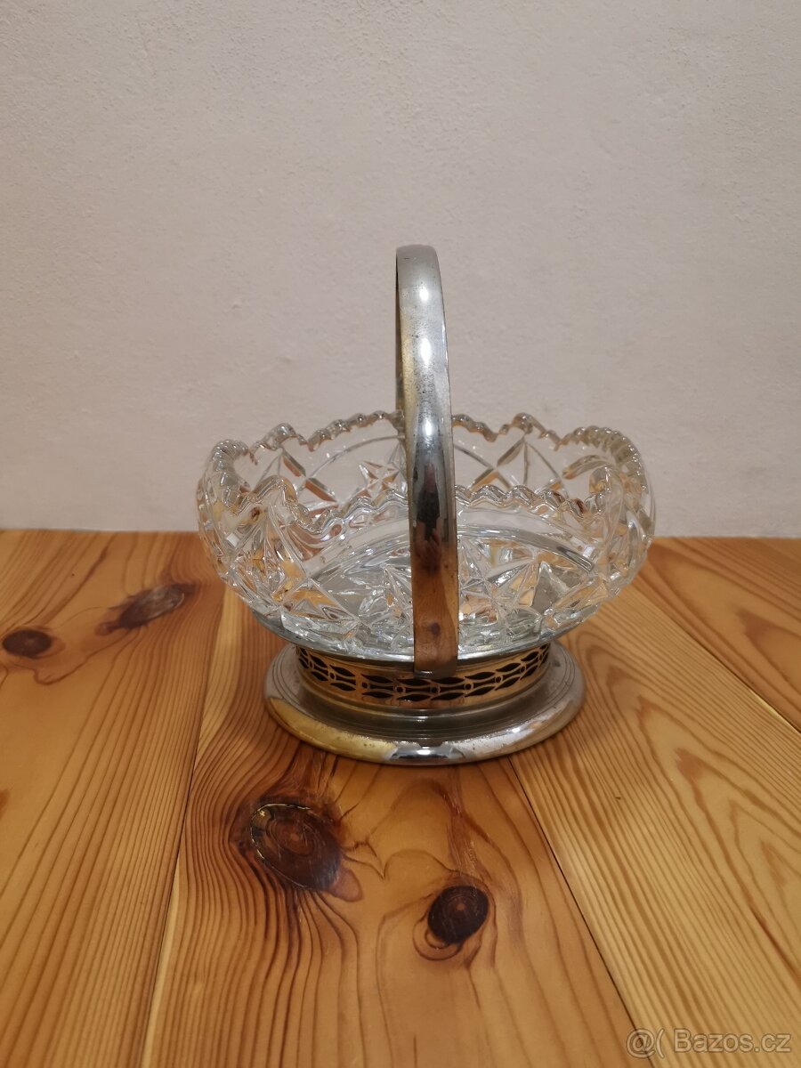 Skleněná mísa s nositkem. - 4