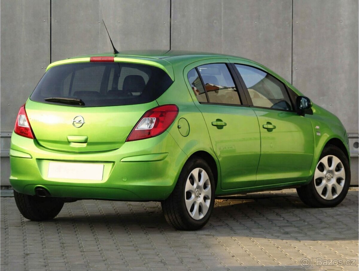 Opel Corsa 1.2i , 63 kW benzín, 2014 - 4