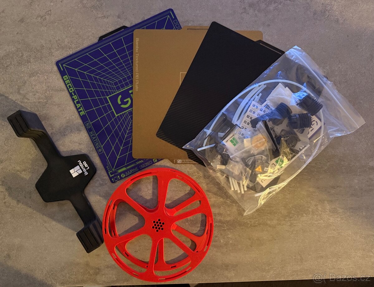 3D tiskárna Bambulab P1S s AMS - 4