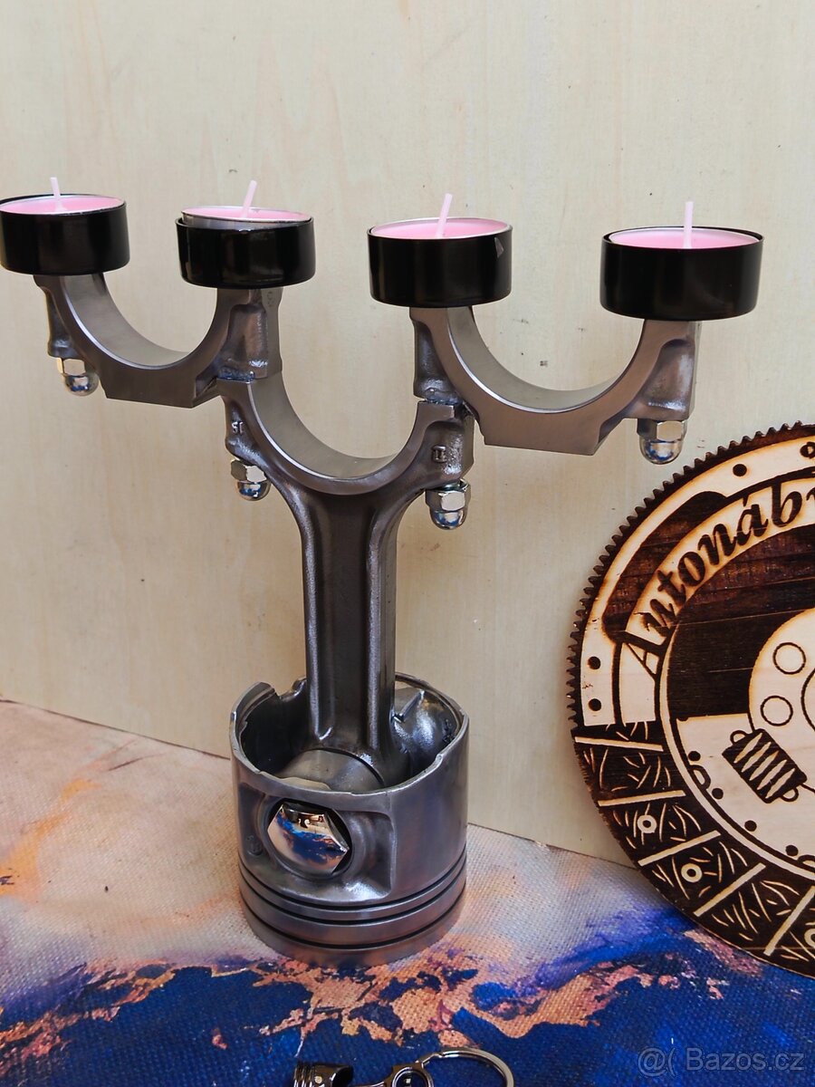 Svícen z motorového pístu - Autonábytek Kovář - 4