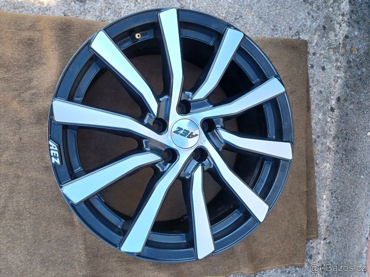 18" zimní alu Ford / Volvo + Goodyear 235/50R18 8mm - 4