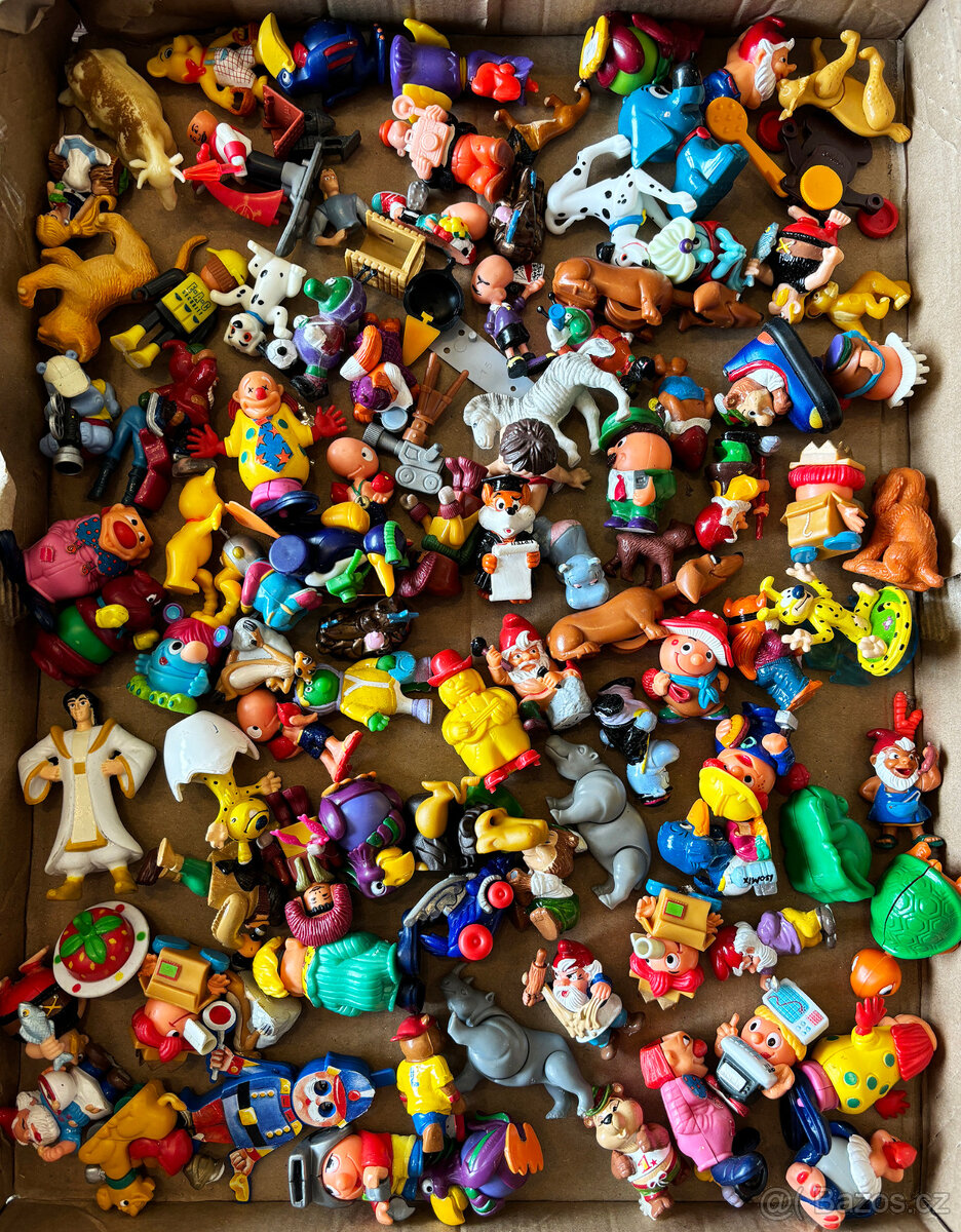 Velká sbírka figurek z Kinder vajíček - 790 kusů - 4