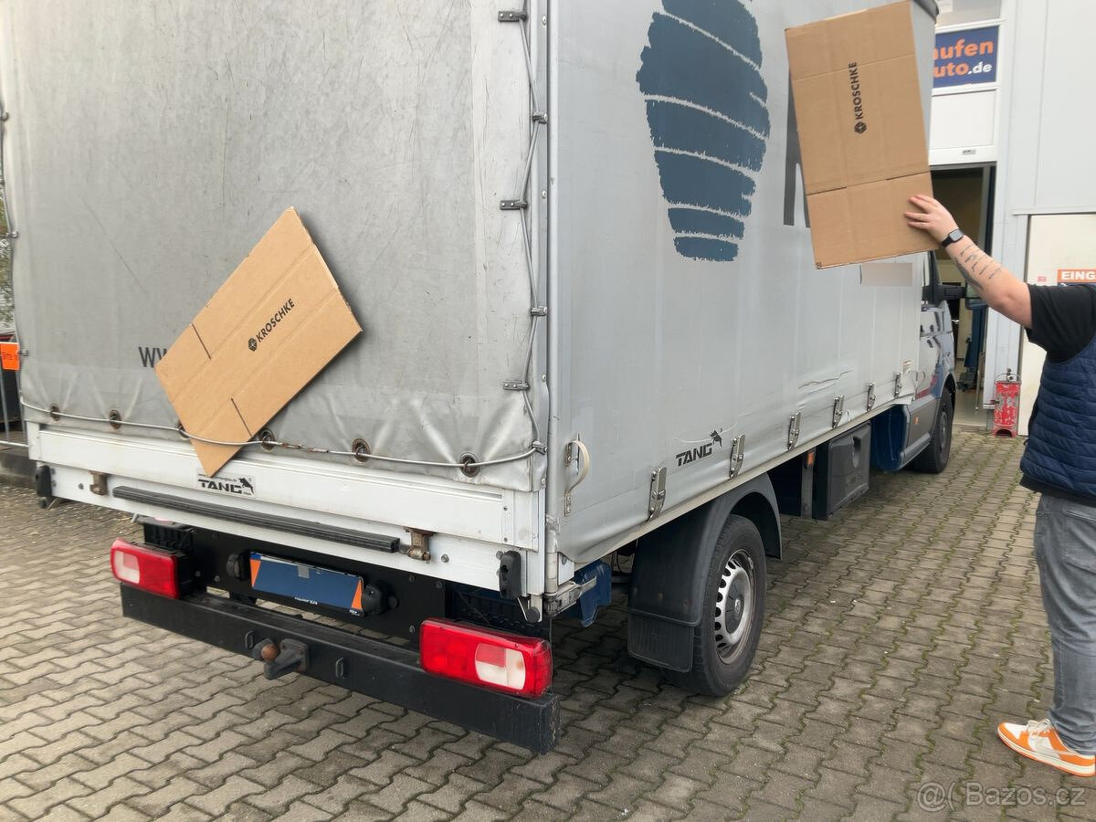 VW CRAFTER PLACHTA 2,0 tdi - 4