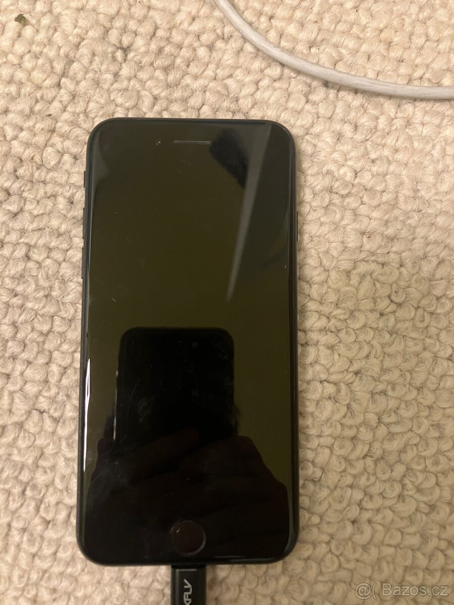 IPhone SE 64 GB - 4