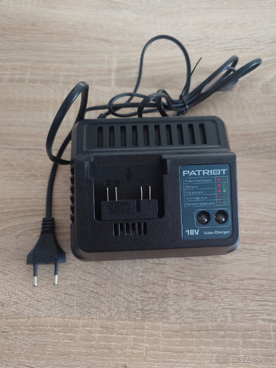 Aku vrtačka Patriot, baterie a nabíječka - 4