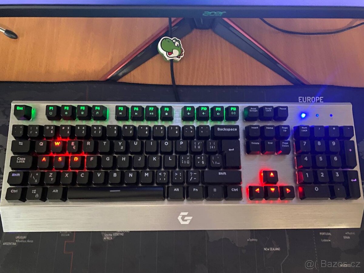 Herní pc s monitorem - 4