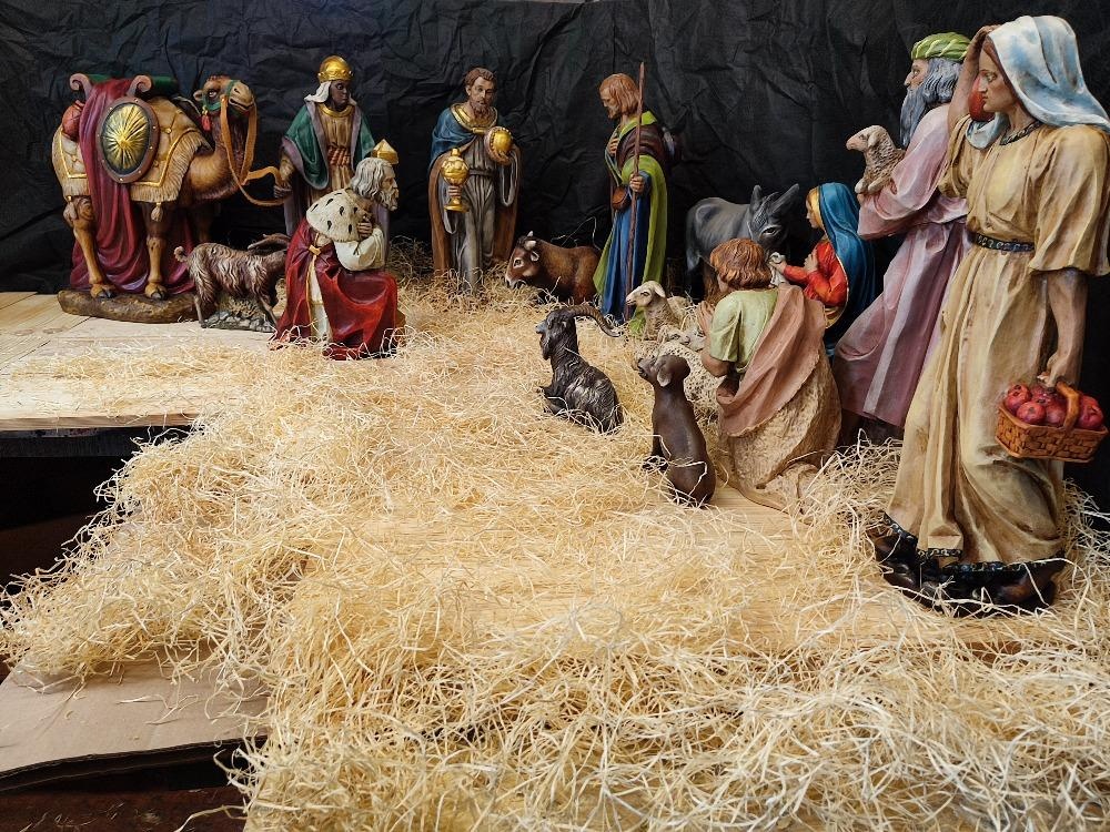 +++VELKÝ KOSTELNÍ BETLÉM+++ - 4