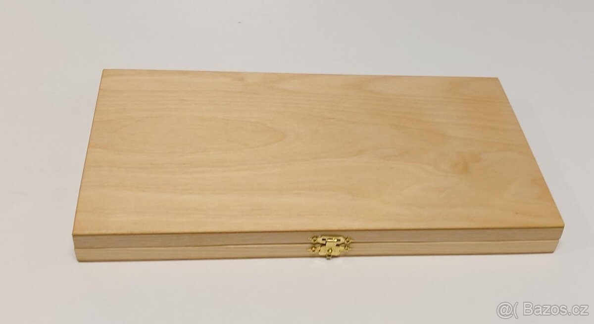 Luxusní dřevěná etue na 10 x Pamětní mince 200 Kč. Do průměr - 4