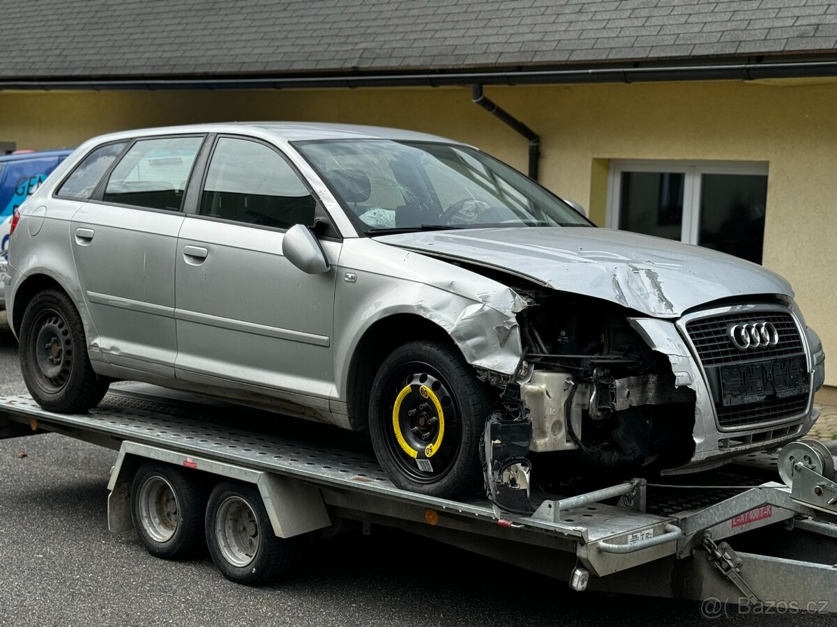 Audi A3 8P Sportback 1,9 TDI 2007 NÁHRADNÍ DÍLY ZÁRUKA - 4