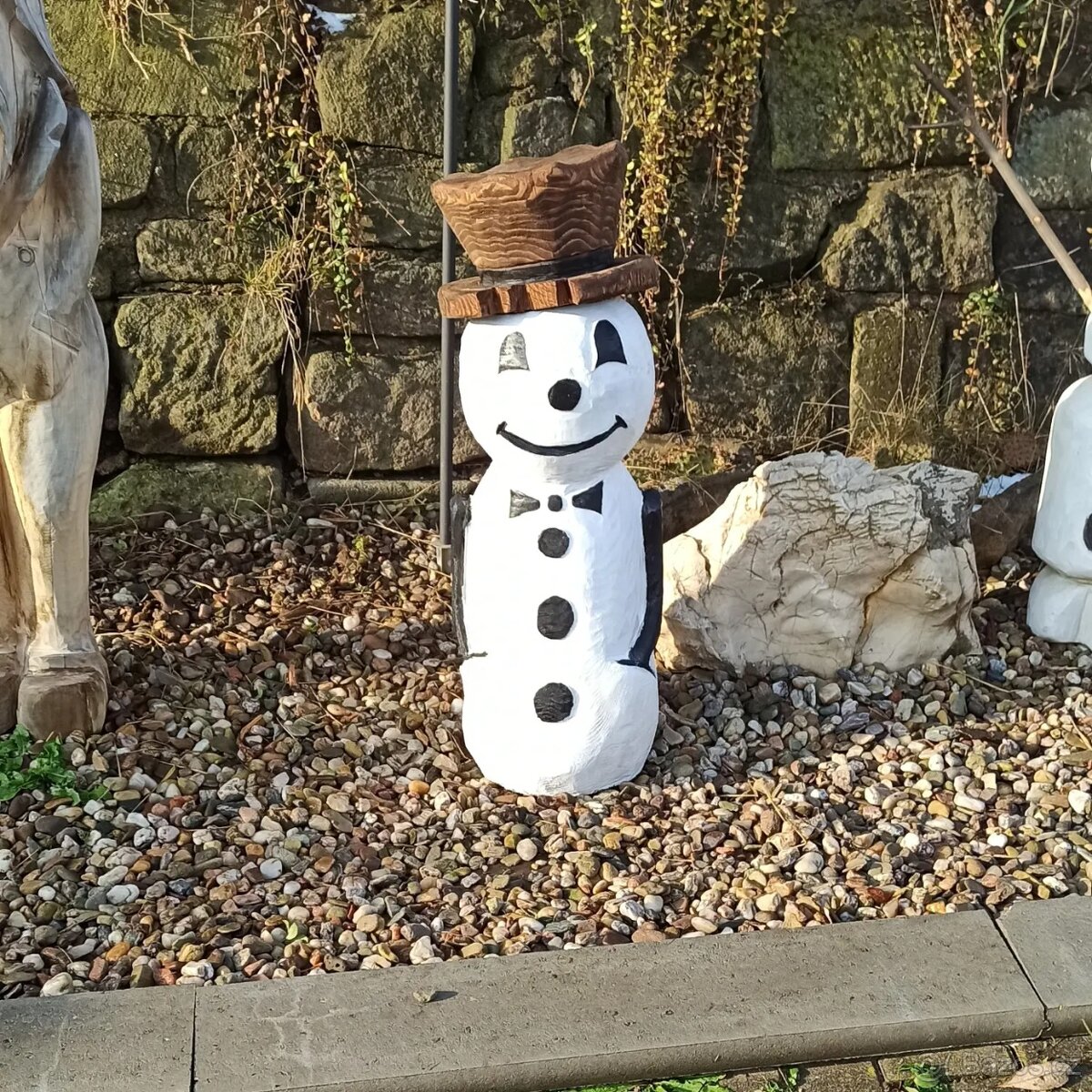 sněhulák motorovou pilou - 4