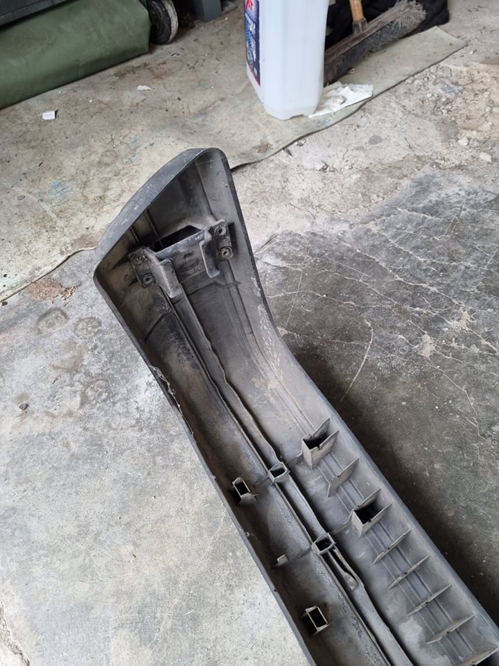 VW golf 2 - zadní nárazník - 4