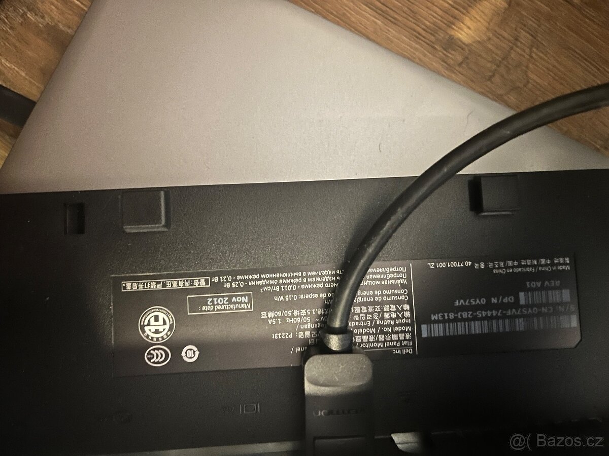 Monitor DELL 22 - 4