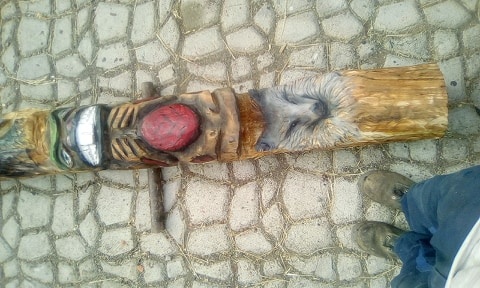 dřevěné sochy, výrob totemů od známého sochaře - 4