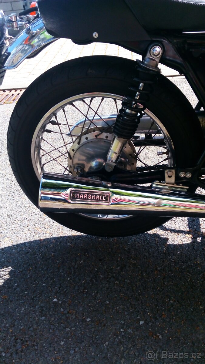 Honda CB550K - 4