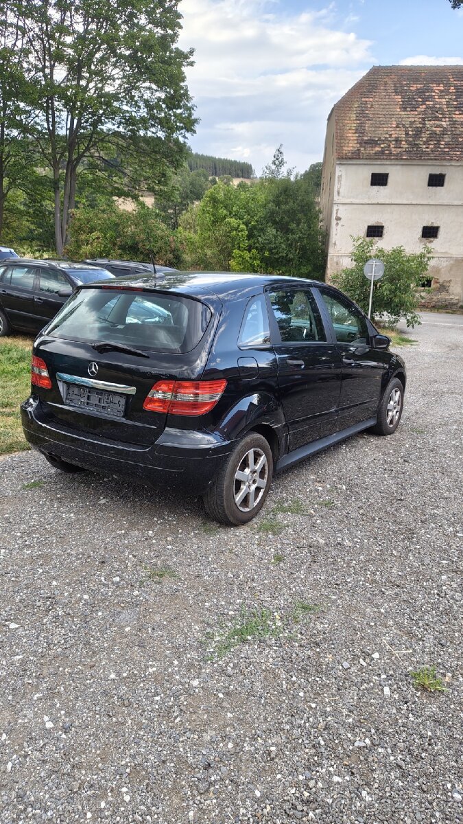 Mercedes-Benz B 150 - 4