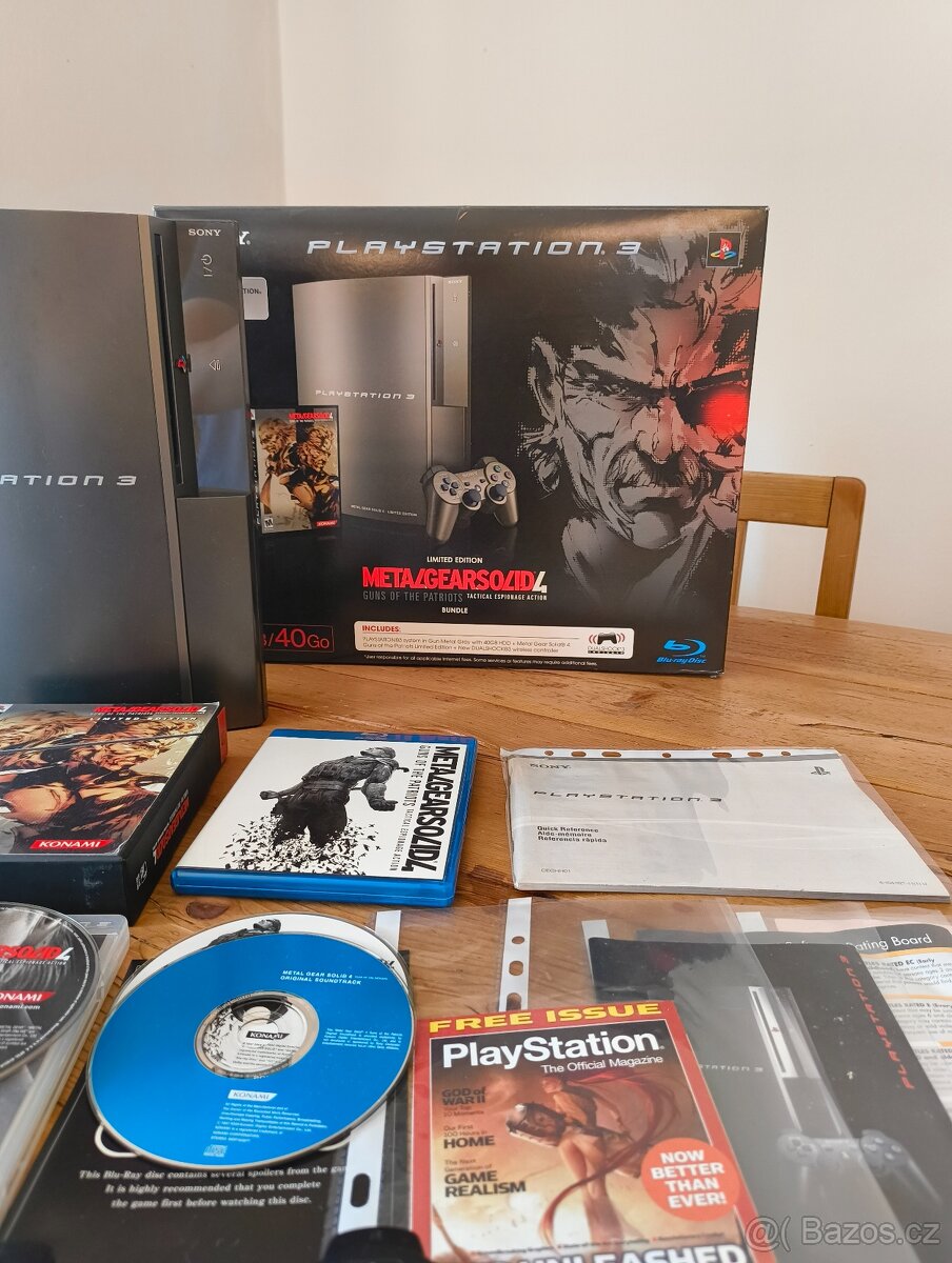 PlayStation 3 MGS4 LIMITED EDITION / CECHH01MG / PS3 - 4