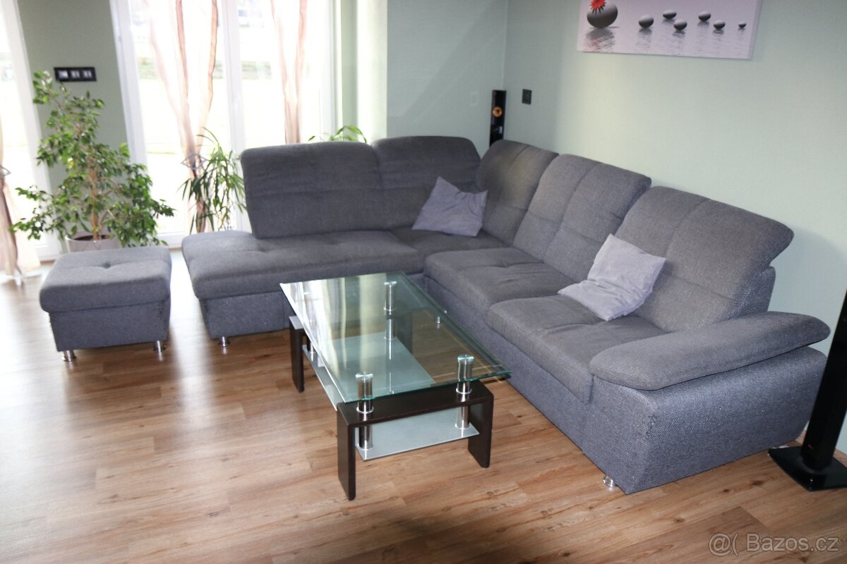 Sedací souprava a konferenční stolek - 4