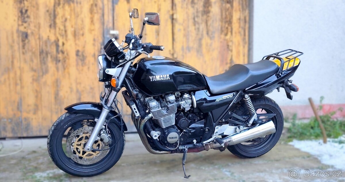 Yamaha XJR 1200 - 4