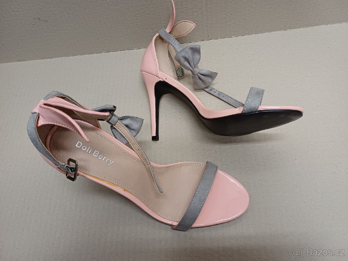 Sandálky na vysokém podpatku vel.40 - 4