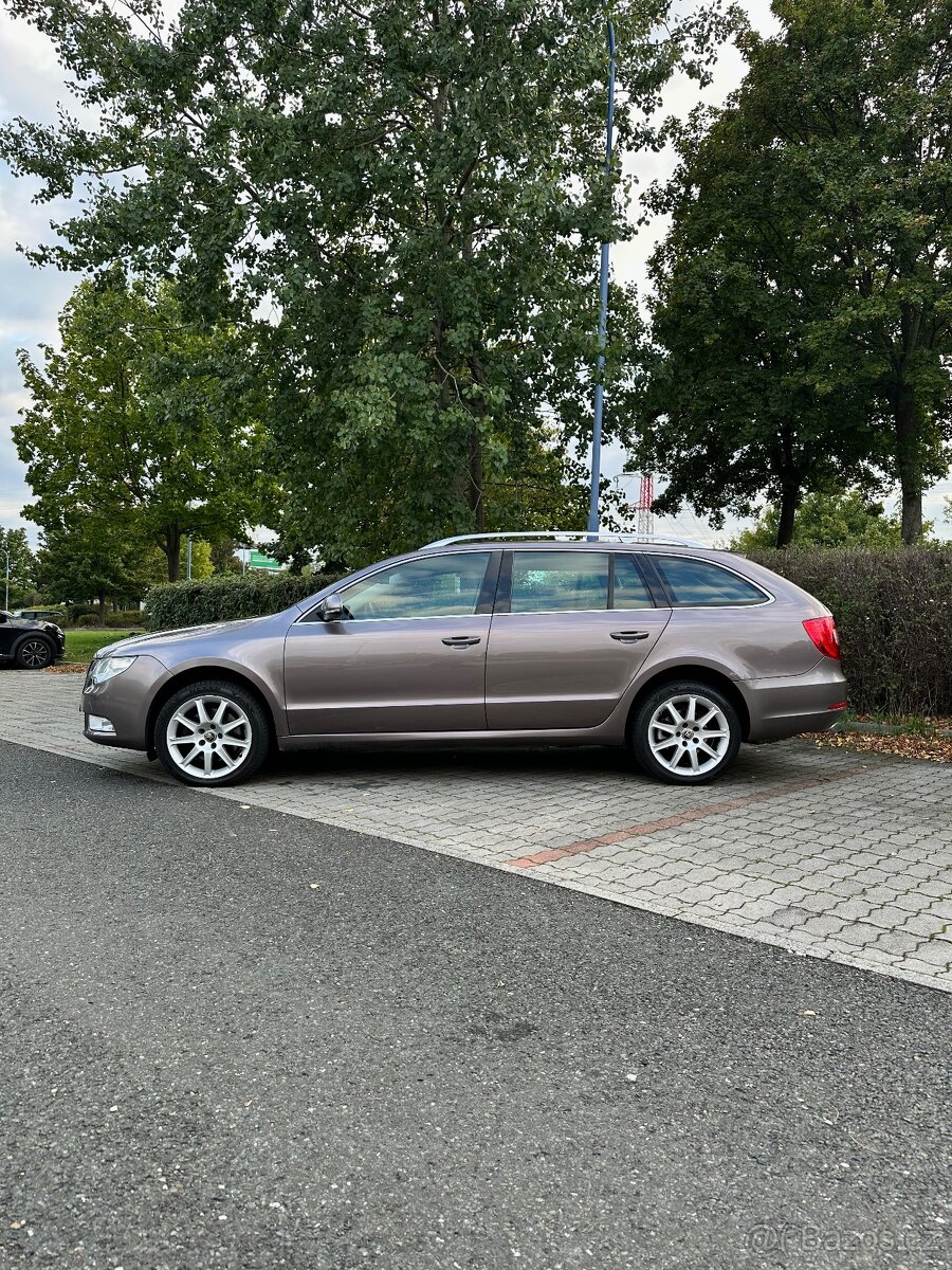Škoda Superb II 2.0 TDI (2010) - 4