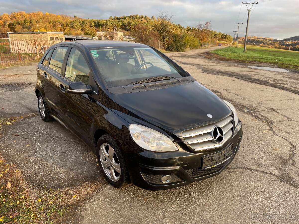 Mercedes-Benz w245 facelift B160 manuál - 4