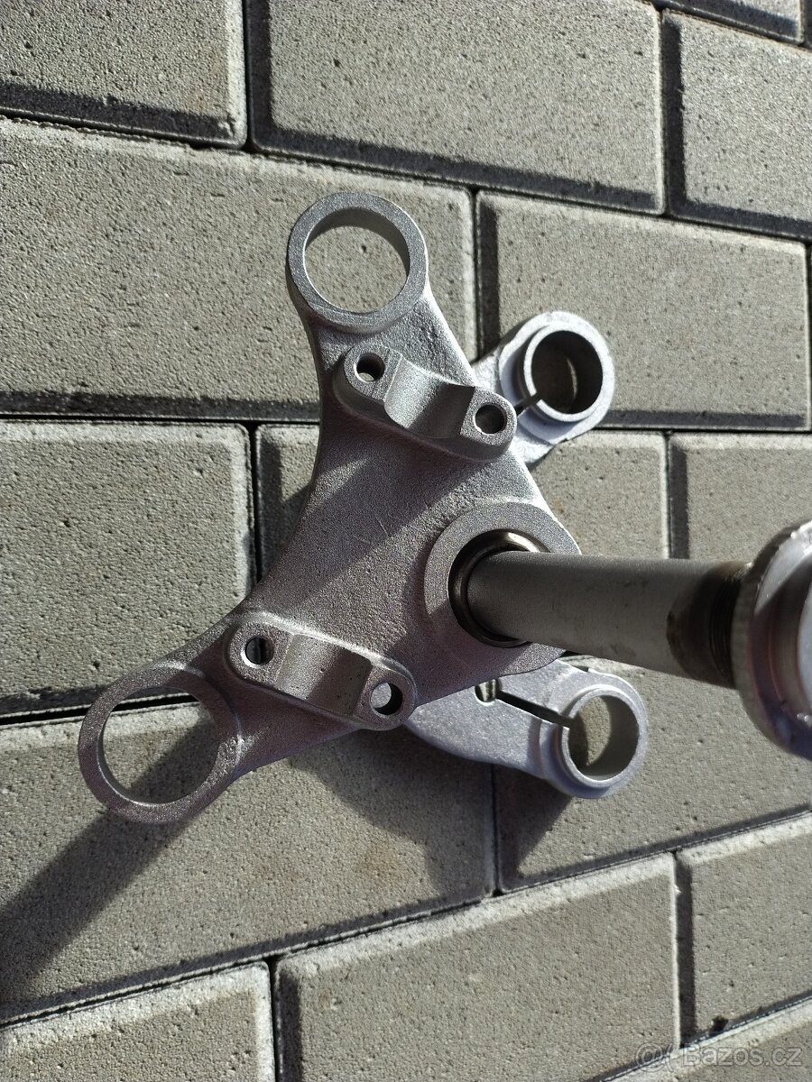 Jawa ČZ - nosník a brýle - 4