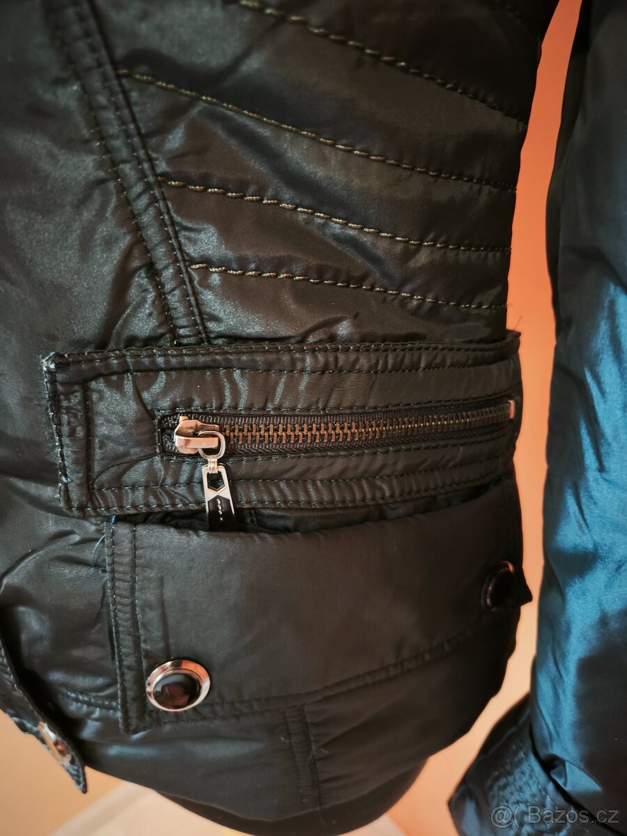 Elegantní bunda. - 4