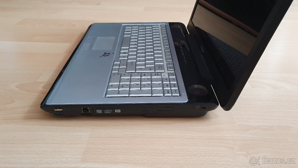 Toshiba Satellite P200-13H na ND - 4