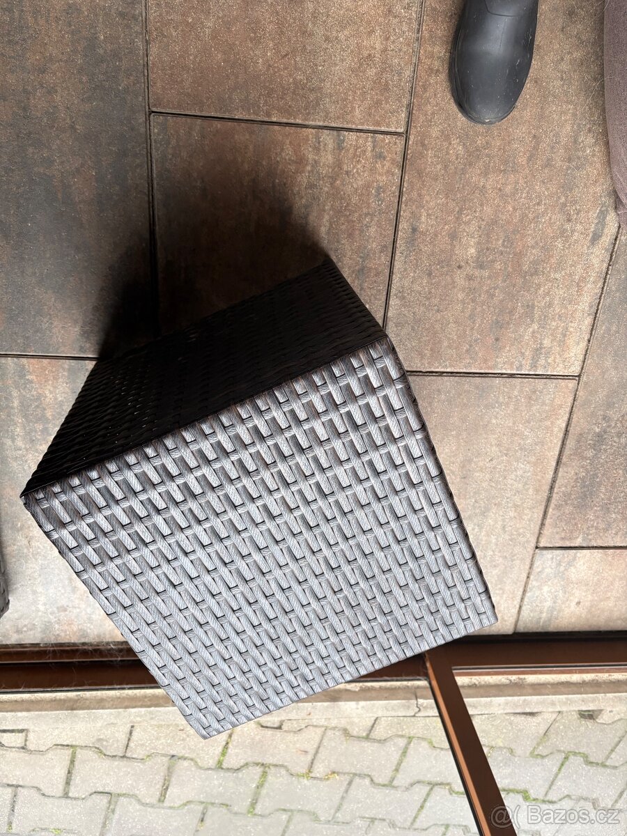 Zahradní ratanový nábytek - 4