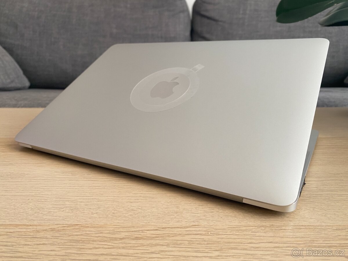 JAKO NOVÝ - MacBook Pro 13" (2018) - MAX KONFIGURACE - 4