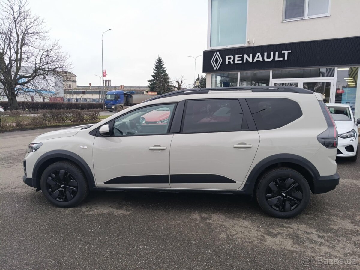 Dacia Jogger Expression TCe 110 7 míst - 4