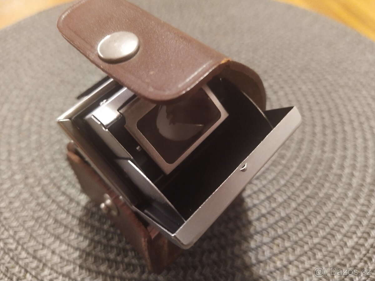 Šachta pro NDR fotopřístroje Exa / Exakta s brašničkou - 4