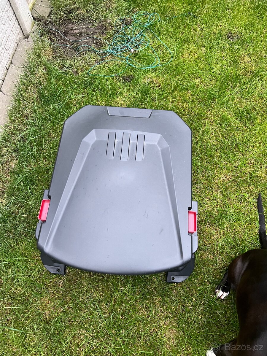 Garáž pro robotickou sekačku - 4