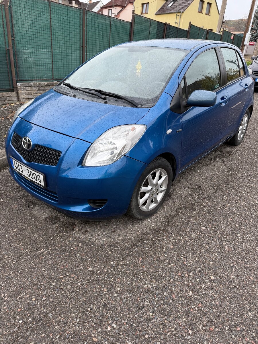 Prodam Toyota Yaris - 4