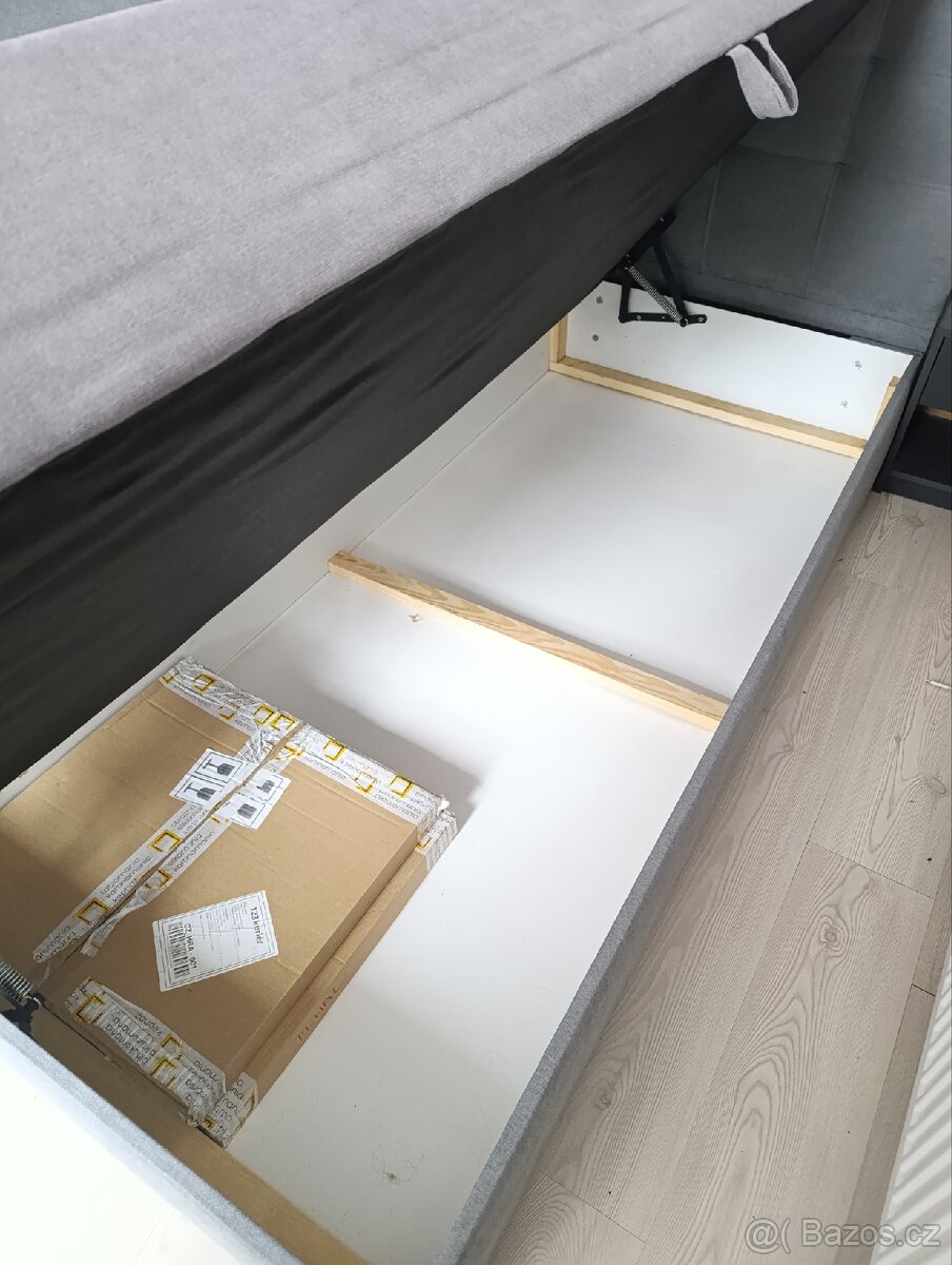 Manželská postel 180x200 - 4