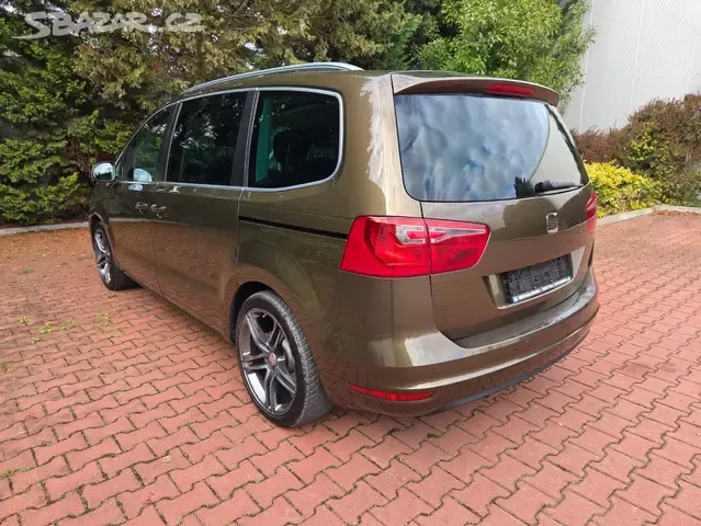 Alhambra 2.0TDI/125kW DSG,7.míst,xenon,tažné,kamera,navi - 4