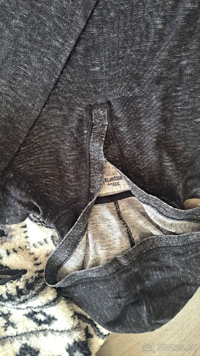 Dívčí mikiny 158-164/cena za vše - 4