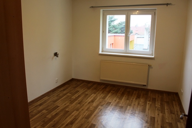 Pronájem bytu 2+1 50 m² Šárka, Prostějov - 4