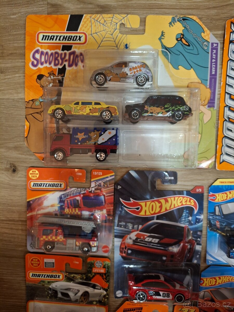 Matchbox, Hot Wheels - 4