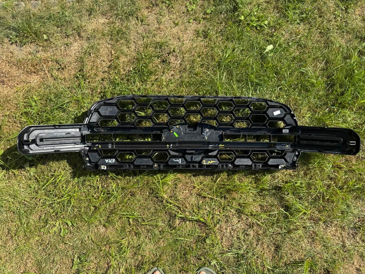 přední maska Ford Ranger 2024 - NOVÁ - 4