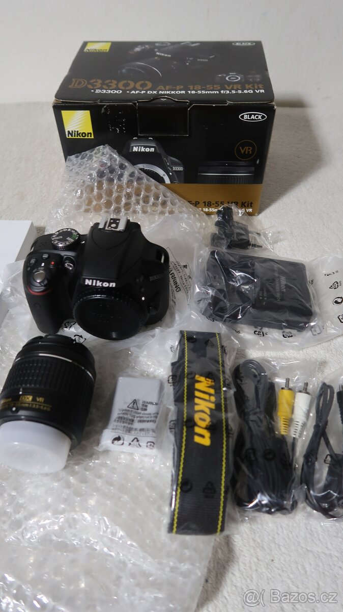 NIKON D3300 + 18-55 VR Kit novy - 4